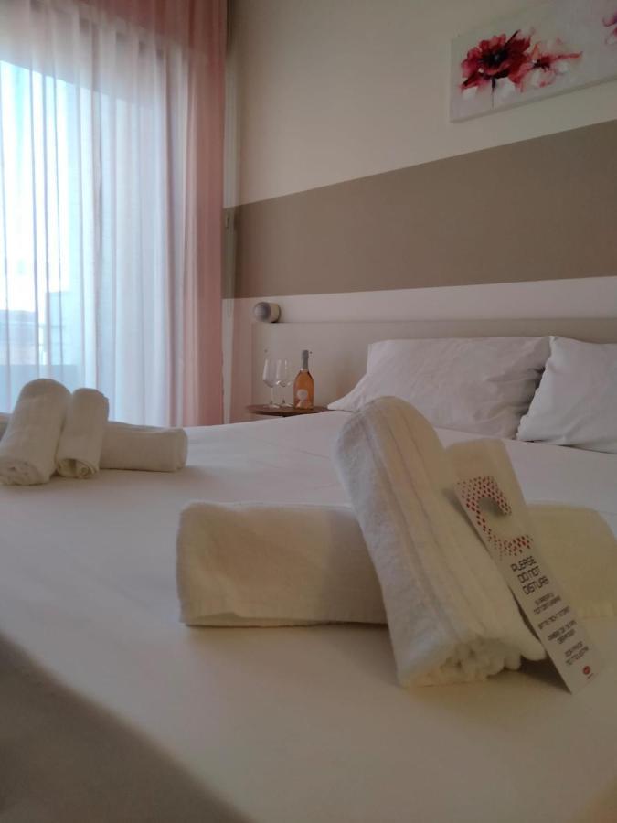 Hotel Baia Verde Gallipoli Bagian luar foto